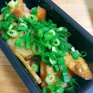 赤ワインビネガーでさっぱりと◎鶏とごぼうの甘辛炒め